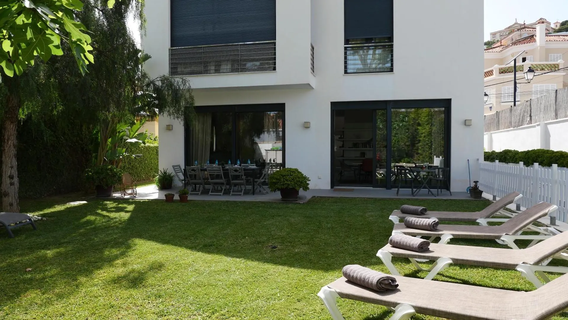 Villa Pedregalejo Near The Beach Malaga